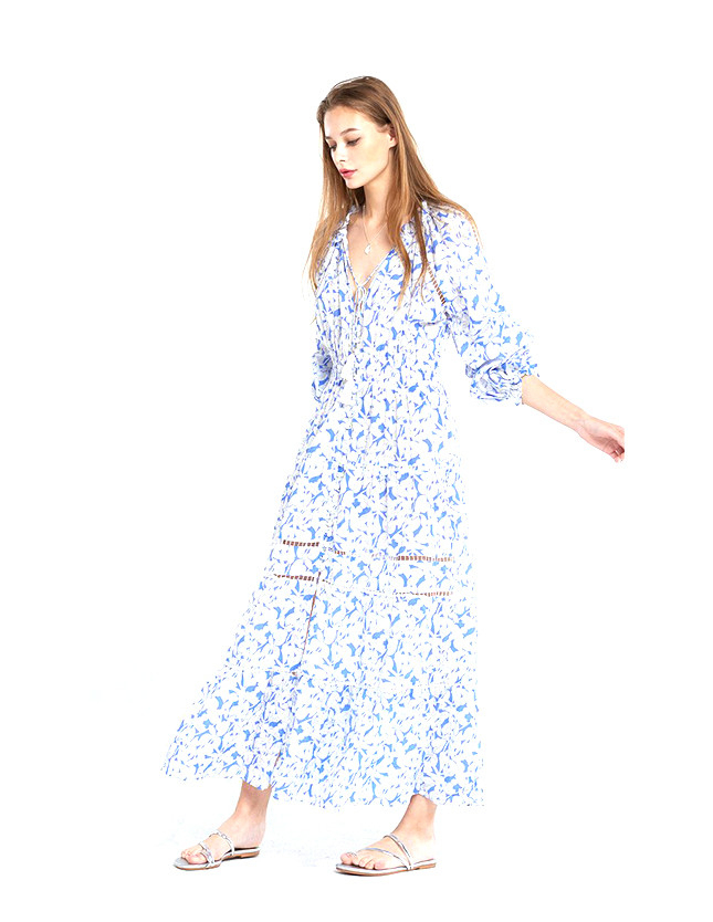 How To Wear Sneakers With Dresses Like Selena Gomez And Pippa